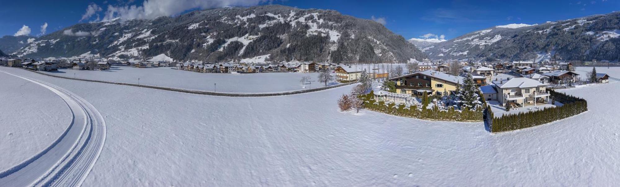 Boutiquehotel Saeumler Zell am Ziller Bagian luar foto