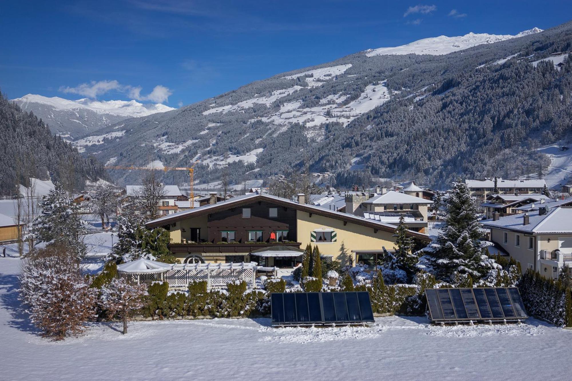 Boutiquehotel Saeumler Zell am Ziller Bagian luar foto