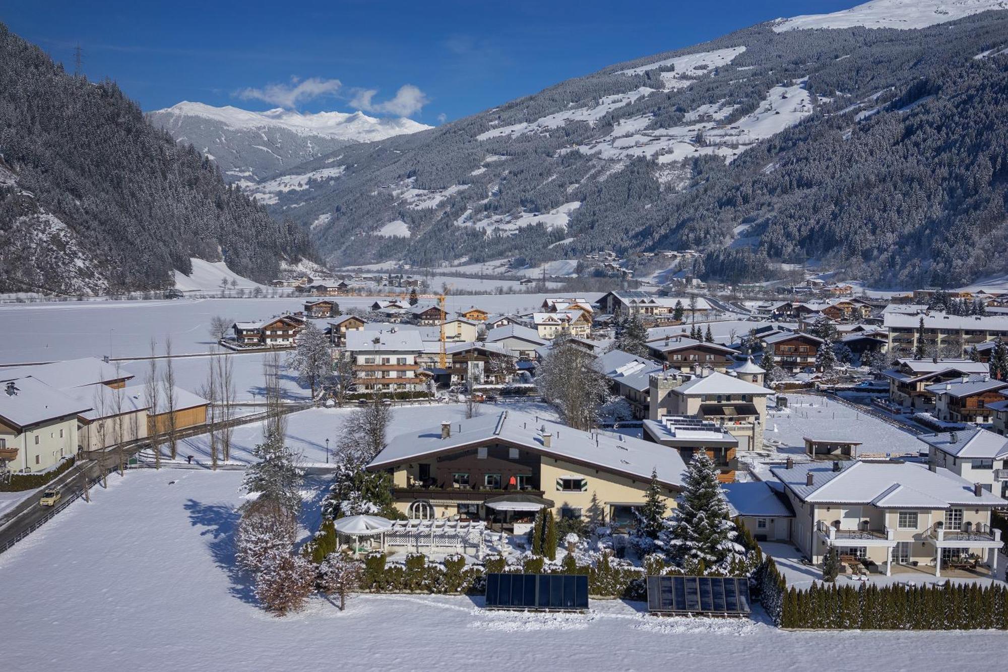 Boutiquehotel Saeumler Zell am Ziller Bagian luar foto